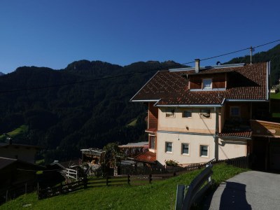 Holiday house Apartment in Hippach with Mountain Views - Outdoor photo 7