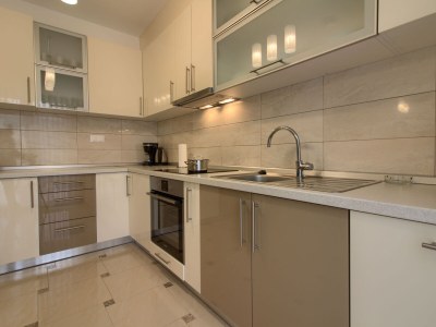 Villa Aurora - Mar with pool, beach 150m - Features photo 14