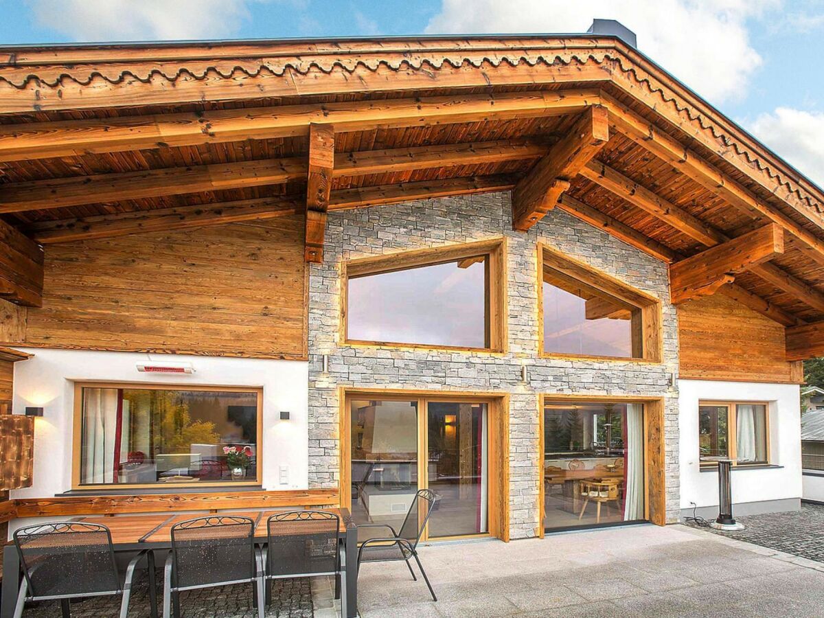 Chalet Chalet in Königsleiten mit Bergblick & Spa - Outdoor photo 4