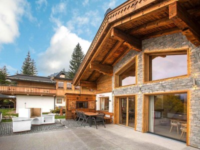 Chalet Chalet in Königsleiten mit Bergblick & Spa - Outdoor photo 5