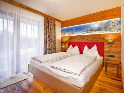 Chalet Chalet in Königsleiten mit Bergblick & Spa - Features photo 28