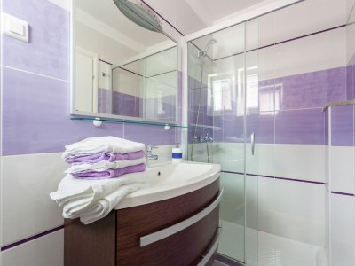 Apartment Spacious Apartment in Vantacici near Sea - Features photo 13