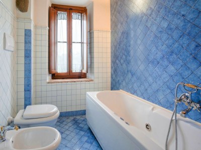 Holiday house Grazioso Agriturismo a Pian di Scò con Barbecue - Features photo 30