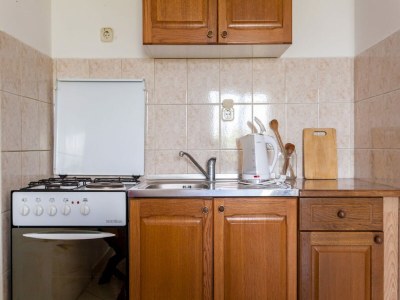 Apartment Apartment in Malinska with Terrace - Features photo 8