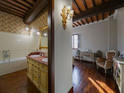 Holiday house Timeless Tuscan Holiday Stay - Features photo 20