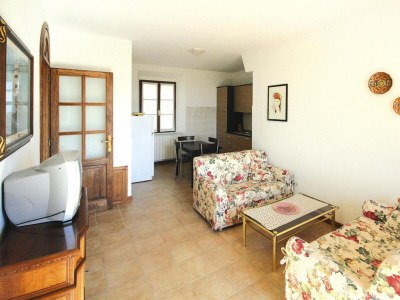 Holiday park Landhaus in Chiusdino mit Panoramablick - Features photo 18