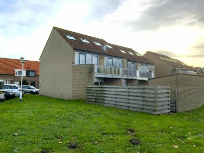Holiday apartment Meidoornstraat 2 ground floor - Outdoor photo 2