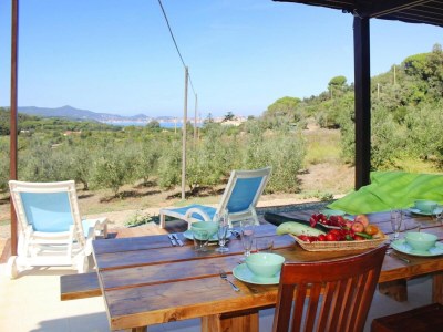 Holiday park Ferienhaus in Magazzini am Strand - Outdoor photo 22