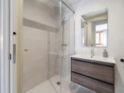 Apartment Stone Home in Benasque near Scenic Lake - Features photo 26