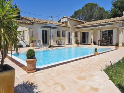Villa Villa in Puget-sur-Argens mit Pool & Garten - Outdoor photo 5