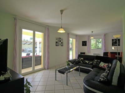 Villa Child-friendly villa with private pool - Features photo 15