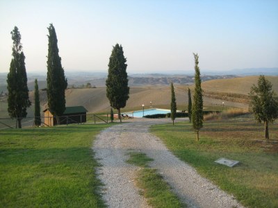 Farmhouse Rustic Tuscan Farmhouse - Outdoor photo 3