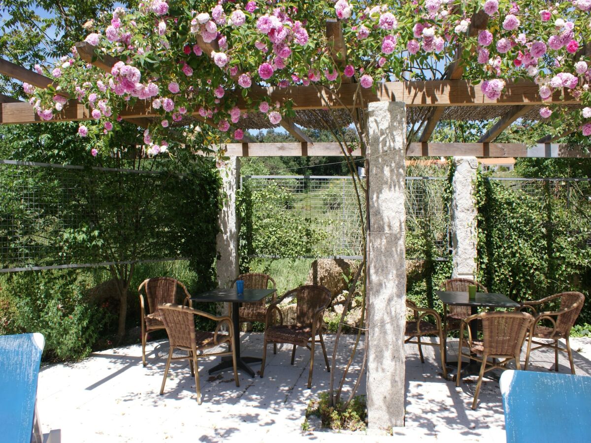 Holiday park Ferienhaus in Covas mit Pool und Natur - Outdoor photo 5