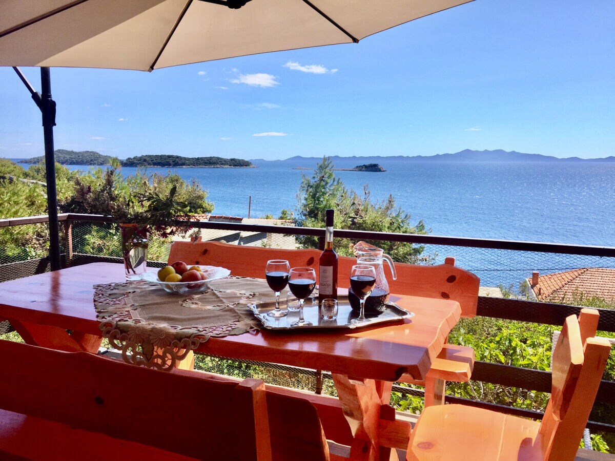 Holiday apartment with sea view and private beach - Outdoor photo 2