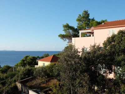 Holiday apartment with sea view and private beach - Outdoor photo 8