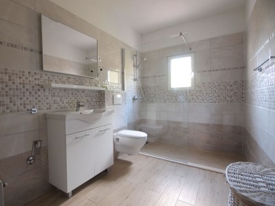 Holiday apartment with sea view and private beach - Features photo 16