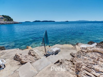 Holiday apartment with sea view and private beach - Environment photo 18