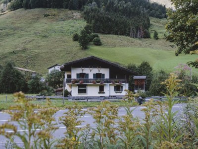 Holiday house Holiday Home on Großglockner Alpine Road - Outdoor photo 8