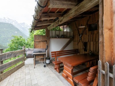 Apartment Rustikaler Hof in Tirol mit Bergblick - Outdoor photo 34