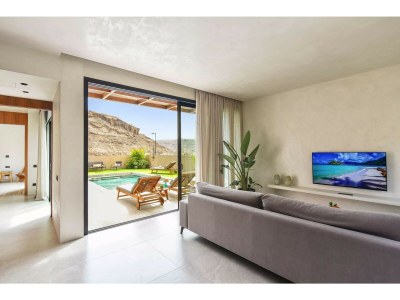 Holiday house Villa in Tauro with Private Pool & Beach Access - Features photo 17