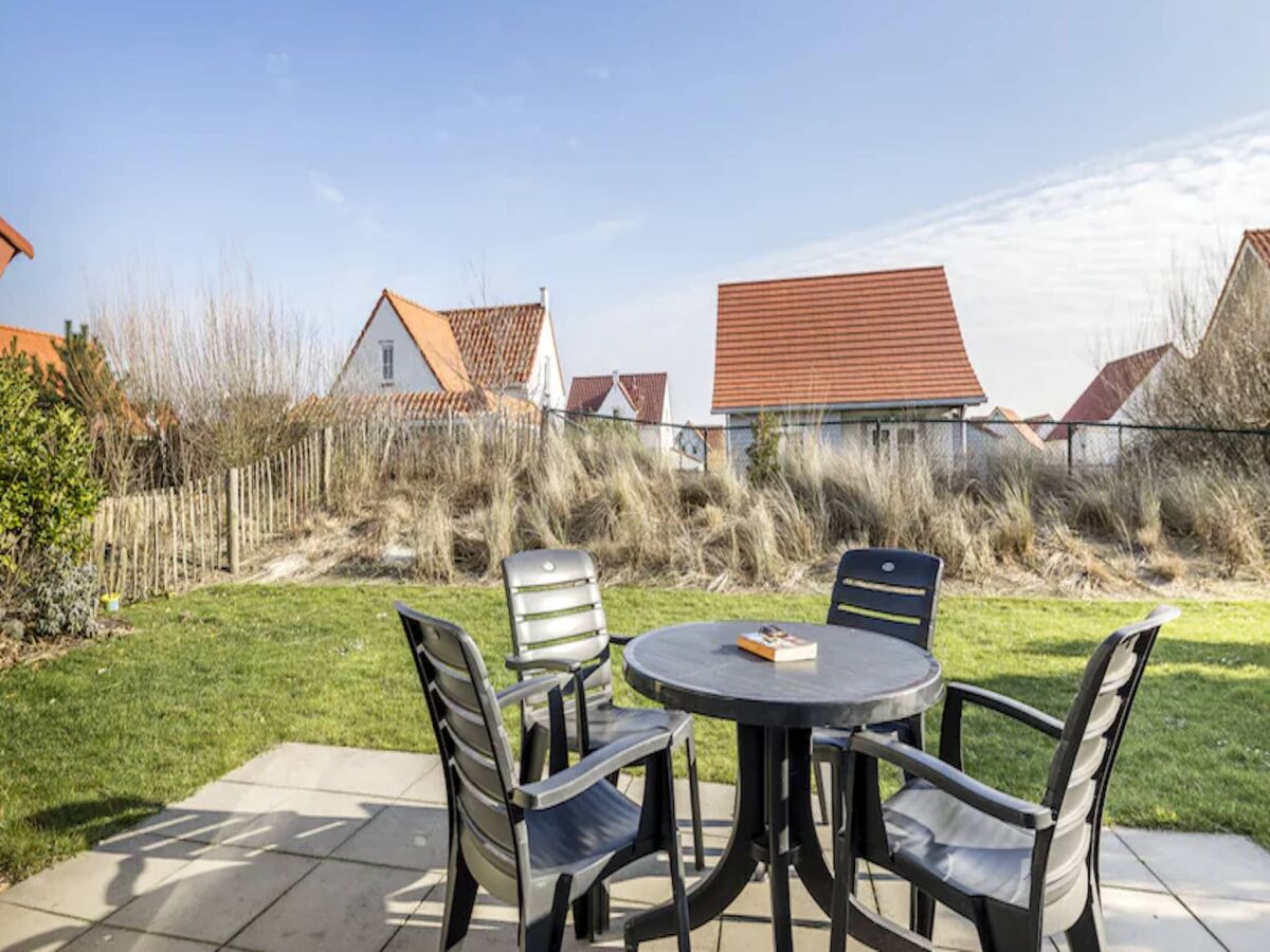 Holiday park Villa in Cadzand-Bad nahe Nordseestrand - Outdoor photo 2