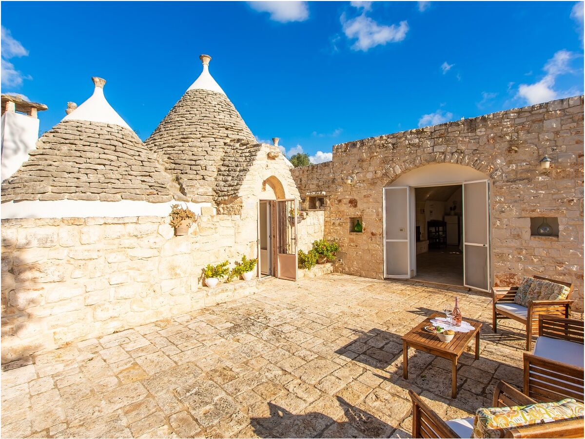 Holiday house Trullo with baby pool - Outdoor photo 3