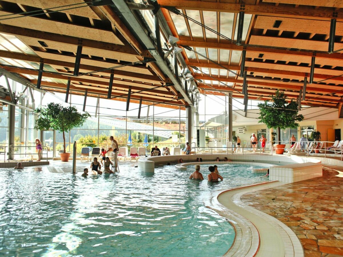 Holiday house Holiday home with sauna in Mistelgau-Obernsees - Outdoor photo 2