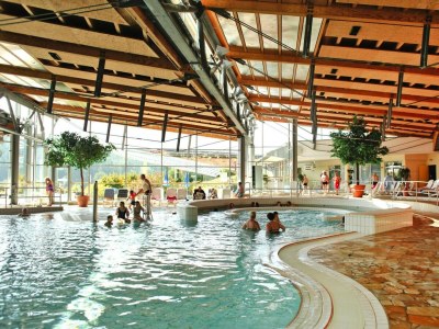 Bungalow Shared pool and sauna, Mistelgau-Obernsees - Outdoor photo 9