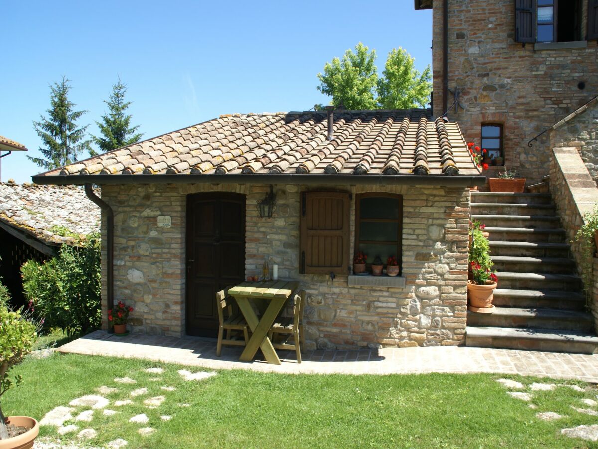 Holiday house Holiday Home in Montone with Pool & Terrace - Outdoor photo 4