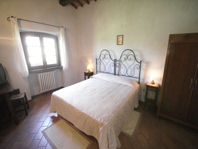 Holiday house Holiday Home in Montone with Pool & Terrace - Features photo 13