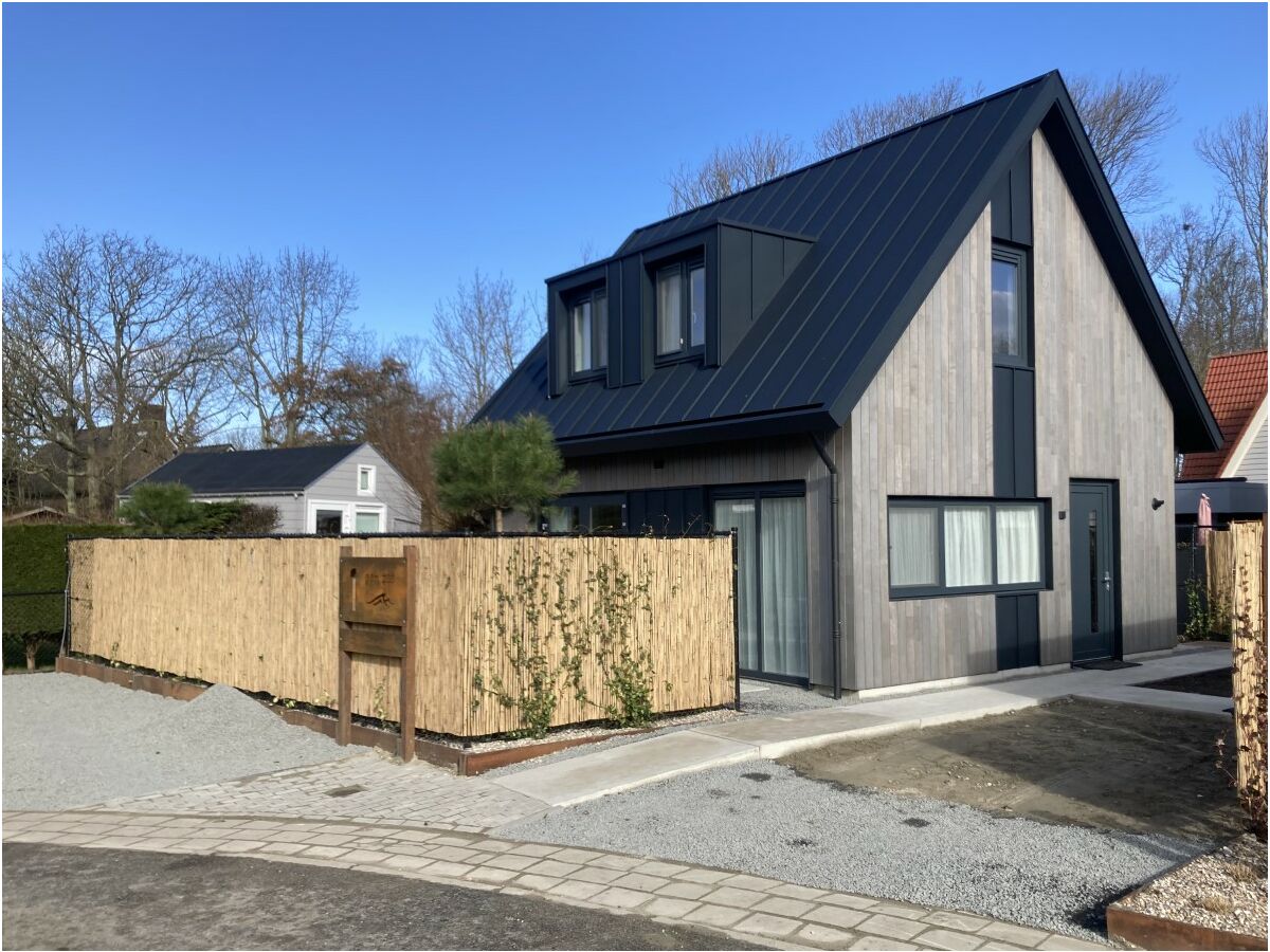 Holiday apartment 1 aan Zee, 400m from the beach - Outdoor photo 3