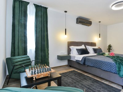 Villa Zariva with pool and panoramic mountain and - Features photo 34