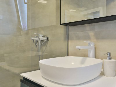 Villa Zariva with pool and panoramic mountain and - Features photo 41