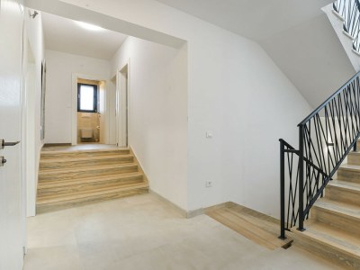 Villa Zariva with pool and panoramic mountain and - Features photo 54