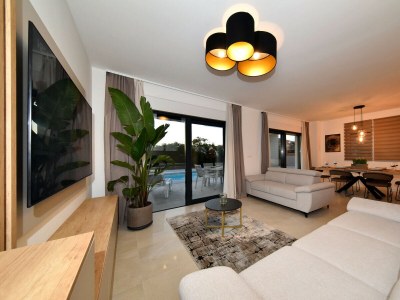 Villa Nostro Porto with pool - Features photo 11