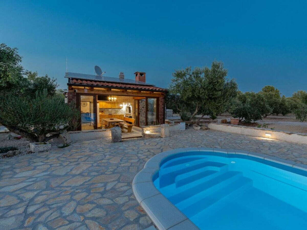 Villa Eco Villa Solus with pool