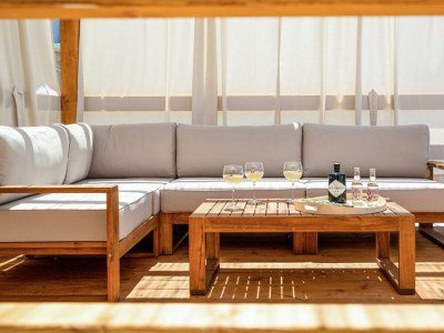 Villa Magnificent Villa Oasis with extra large pool - Outdoor photo 9