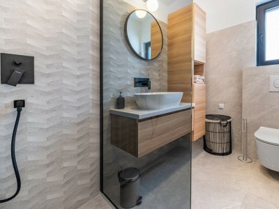 Villa Magnificent Villa Oasis with extra large pool - Features photo 28