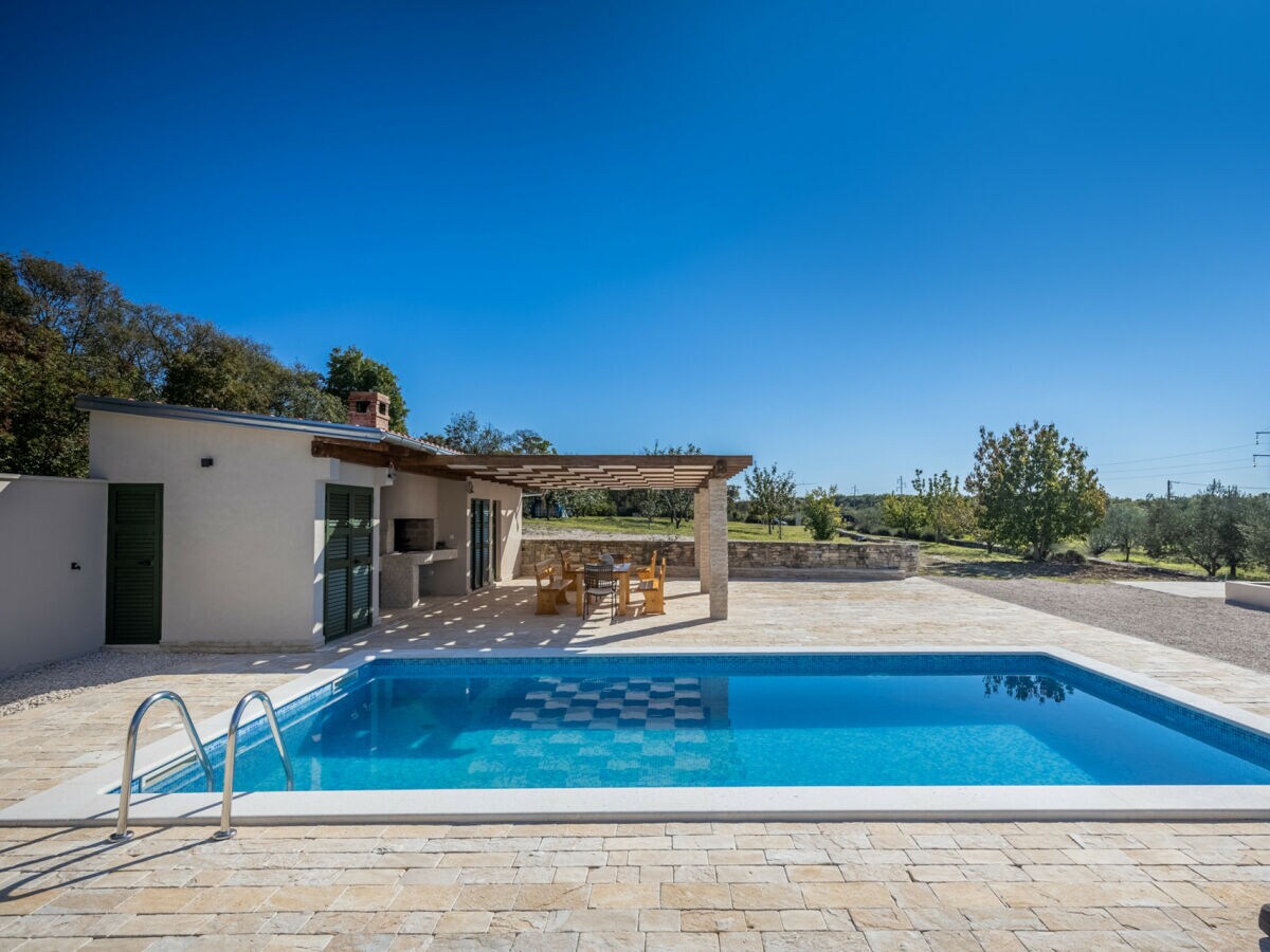 Villa Oliveto with pool