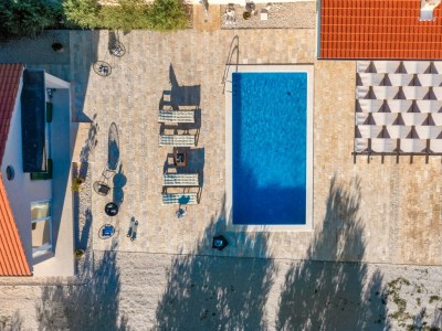 Villa Oliveto with pool - Outdoor photo 7