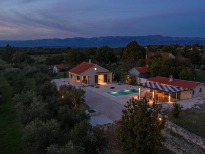 Villa Oliveto with pool - Environment photo 33