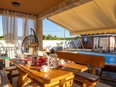 Holiday house Beti with heated pool - Outdoor photo 13