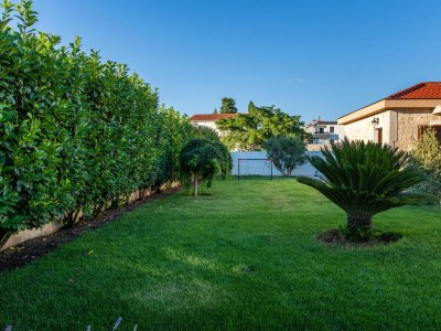 Holiday house Beti with heated pool - Environment photo 28