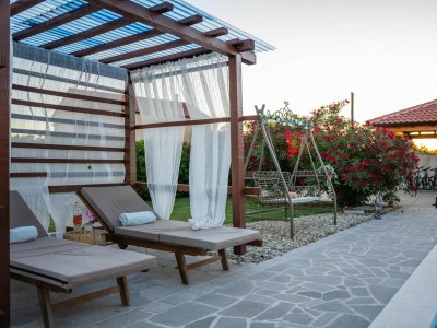 Holiday house Beti with heated pool - Environment photo 31