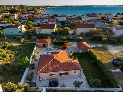 Holiday house Beti with heated pool - Outdoor photo 40