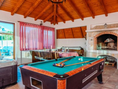 Holiday house Beti with heated pool - Outdoor photo 44