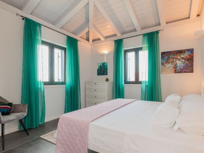 Villa Seafront Villa Adriatica with pool - Features photo 35