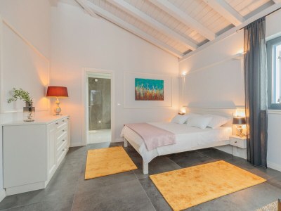 Villa Seafront Villa Adriatica with pool - Features photo 39