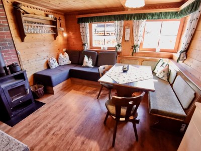 Alpine hut MaisÃ¤ÃŸhÃ¤uschen Garfrescha - Features photo 4