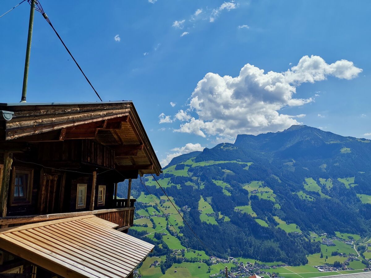 Alpine hut Liesl's Mountain Hut - Outdoor photo 4